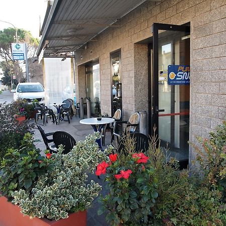 Caffetteria Dell'Angolo Hotel Borghetto Secondo Exterior photo
