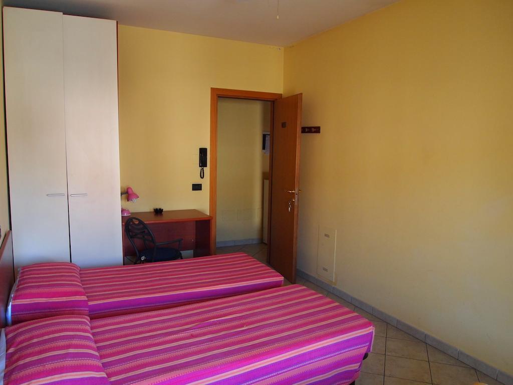 Caffetteria Dell'Angolo Hotel Borghetto Secondo Room photo